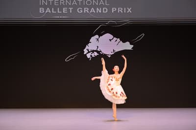 Izelle Chia — Classical dancer, Malaysia