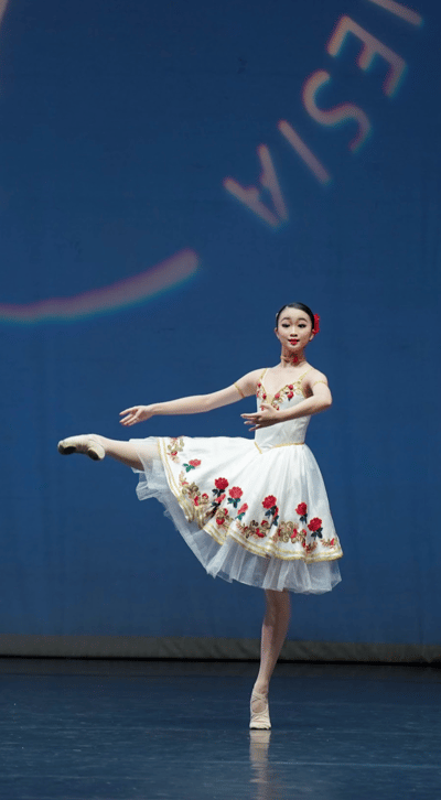 Izelle Chia — Classical dancer, Malaysia