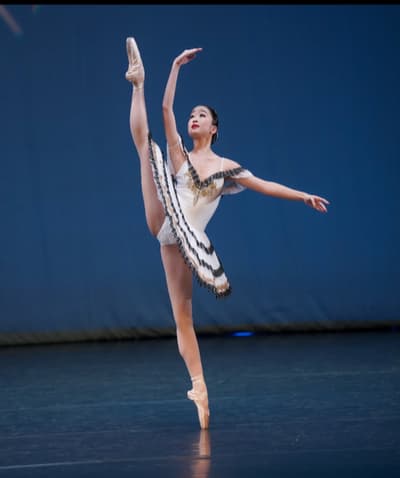 Izelle Chia — Classical dancer, Malaysia