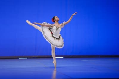 Izelle Chia — Classical dancer, Malaysia
