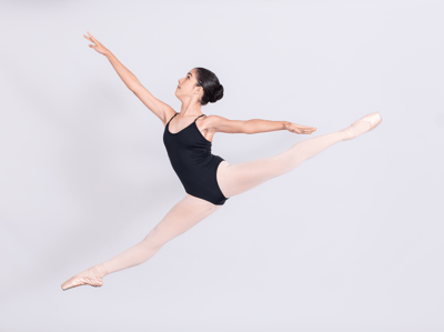 Larissa Fugita — Classical dancer