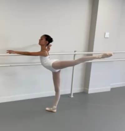 Juliette STAAT — Classical dancer, France