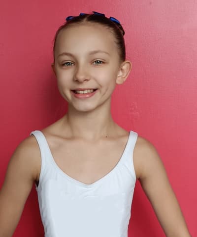 Oliwia Gomolka — Classical dancer, United Kingdom