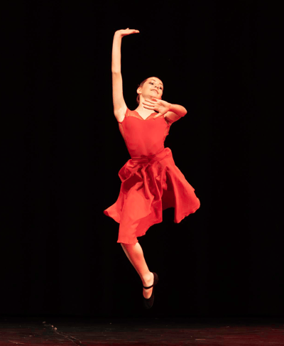 Lea Vasselin — Classical dancer, CANDILARGUES, France