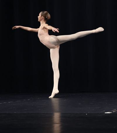 Lea Vasselin — Classical dancer, CANDILARGUES, France