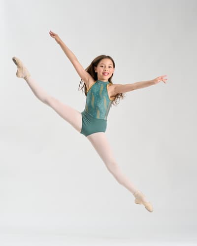 Isabella Cerón Zerecero — Classical dancer, Mexico