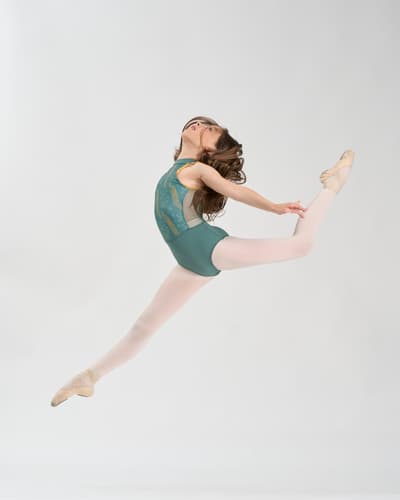 Isabella Cerón Zerecero — Classical dancer, Mexico