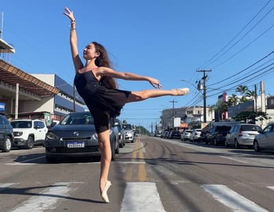 Leticia Peleponis — Classical dancer, Brazil