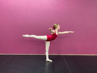 Elle Vandijck — Modern dancer, Belgium