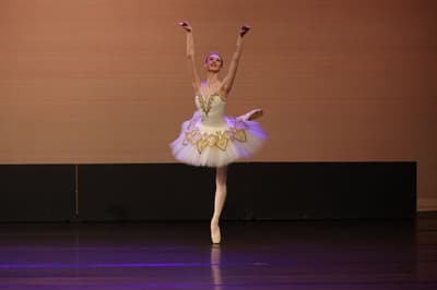 Eva Campbell — Classical dancer, Australia