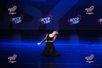 Ioana Daria Popa — Contemporary dancer, Romania