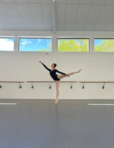 Margot Bertoletti — Classical dancer, France