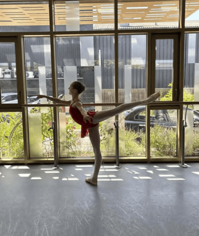 Louise LEURET — Classical dancer, France