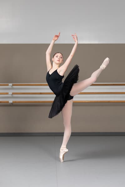 Sarah Lusetti — Classical dancer, United States