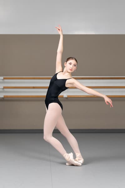 Sarah Lusetti — Classical dancer, United States