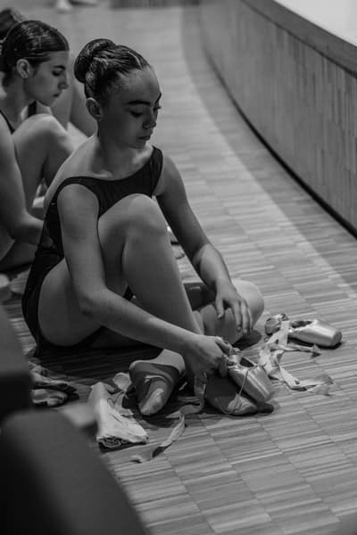Anouk Benoliel — Classical dancer, France