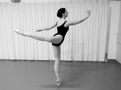 Gwynne Kramer — Classical dancer, United States