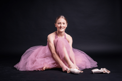 Melinda Cruz — Classical dancer, France