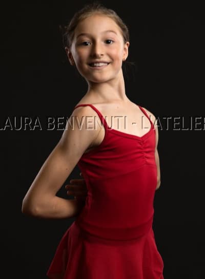 Melinda Cruz — Classical dancer, France