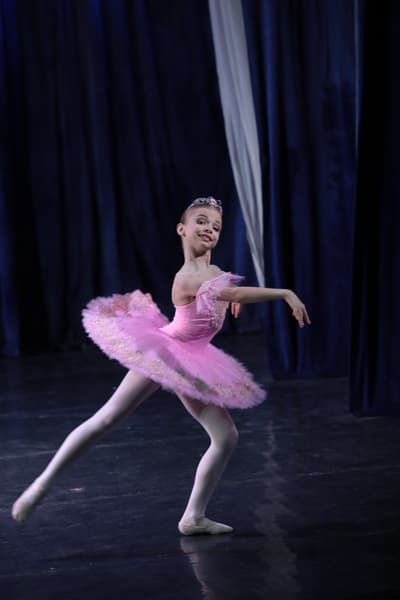 Varvara Iuchanka — Classical dancer