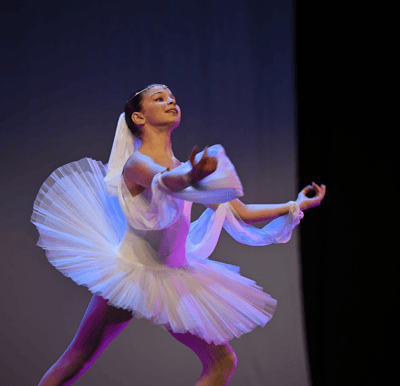 Olivia Lecluyse — Classical dancer, Kortrijk, Belgium