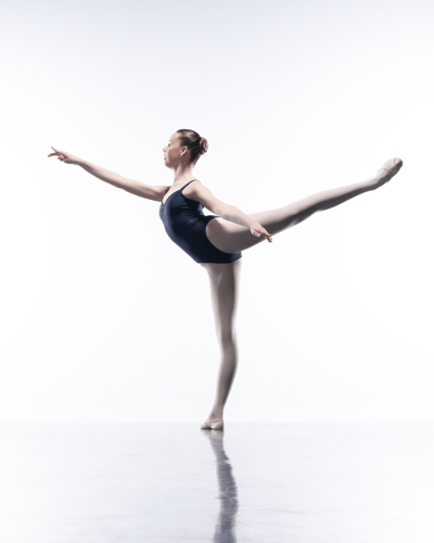 Holly Sellers — Classical dancer