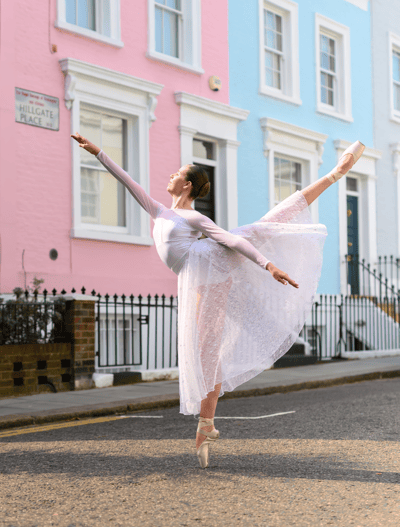 Holly Sellers — Classical dancer