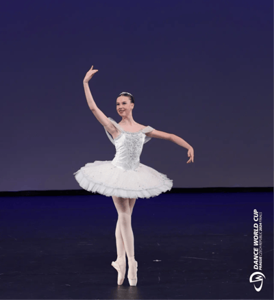Holly Sellers — Classical dancer