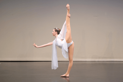 Holly Sellers — Classical dancer