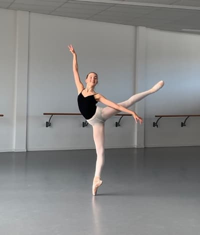 Romane BRUN — Classical dancer, Italy