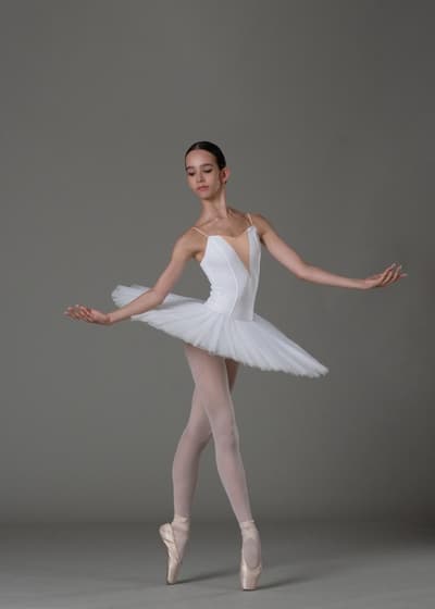 Bianca Guzu — Classical dancer, Romania