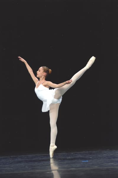 Candice MOINE — Classical dancer, France