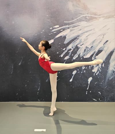 Jia Jia , Cheyanne Lin — Classical dancer, Malaysia