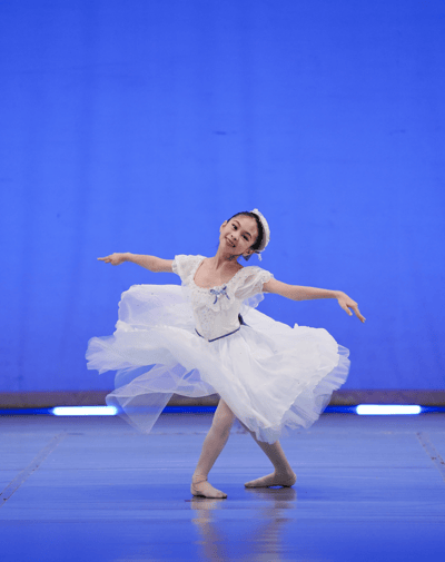 Jia Jia , Cheyanne Lin — Classical dancer, Malaysia