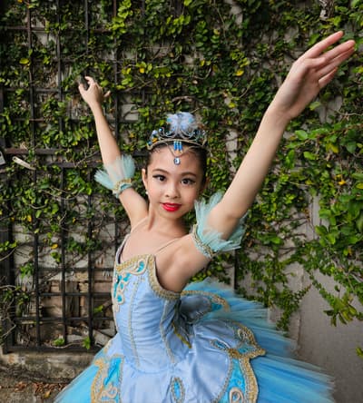 Jia Jia , Cheyanne Lin — Classical dancer, Malaysia