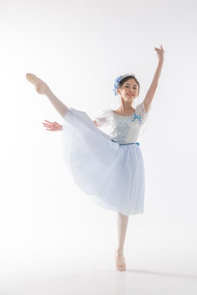 Jia Jia , Cheyanne Lin — Classical dancer, Malaysia