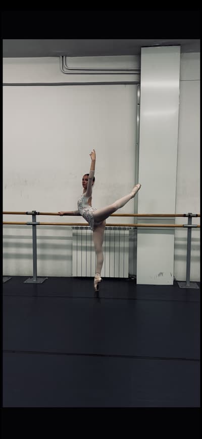 Maria Halilaj — Classical dancer, Italy