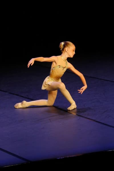 Rose Gandillon — Classical dancer, France