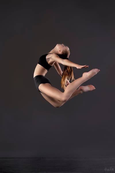 Rose Gandillon — Classical dancer, France