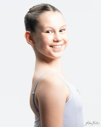 Eva Surfleet — Classical dancer, United Kingdom