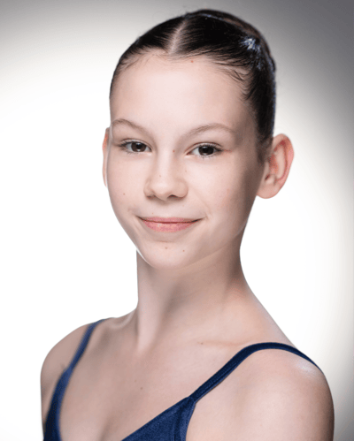 Eva Surfleet — Classical dancer, United Kingdom