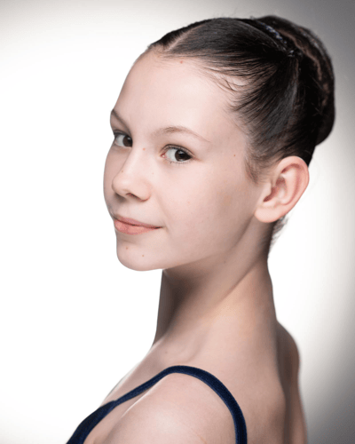 Eva Surfleet — Classical dancer, United Kingdom