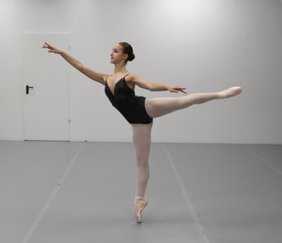 Urtė Aukštikalnytė — Classical dancer, Lithuania