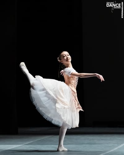 Kim Noemi Luu — Classical dancer, Italy