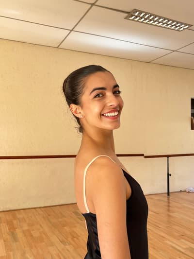 Mahia Fernandez — Classical dancer, Uruguay