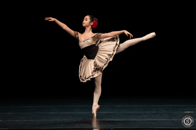 Oza Doga Baygun — Classical dancer, Türkiye