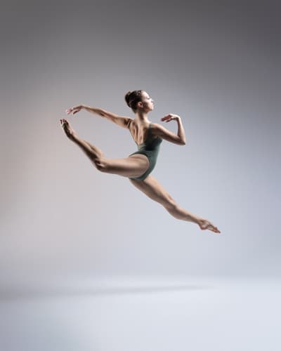 Caitlin Sendlenski — Classical dancer, United States