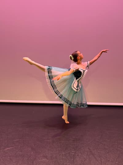 Elizabeth Oliver — Classical dancer, United Kingdom