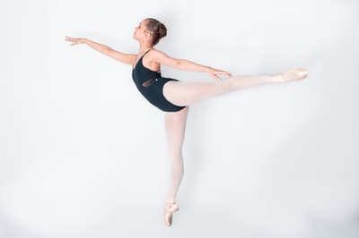 Giulia Soares Campos Giulia Trocolli — Classical dancer