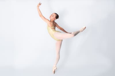 Giulia Soares Campos Giulia Trocolli — Classical dancer
